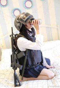 cos小蓝鸟吃瓜,揭秘娱乐圈幕后故事